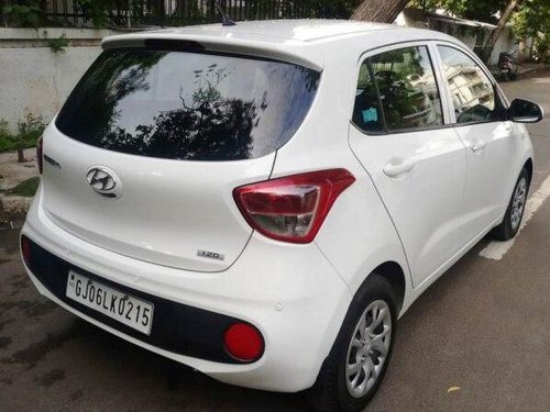 Used Hyundai Grand i10 2018 MT for sale in Ahmedabad