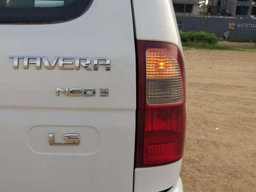 Chevrolet Tavera Neo 3 LS- 10 STR BS-IV, 2016 MT in Ahmedabad