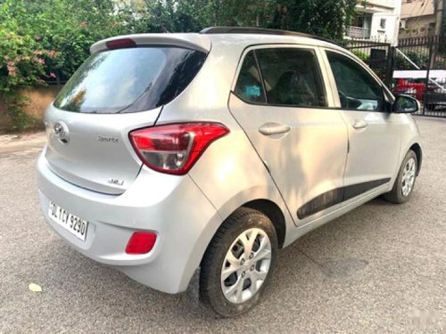 Used 2017 Hyundai Grand i10 MT for sale in New Delhi