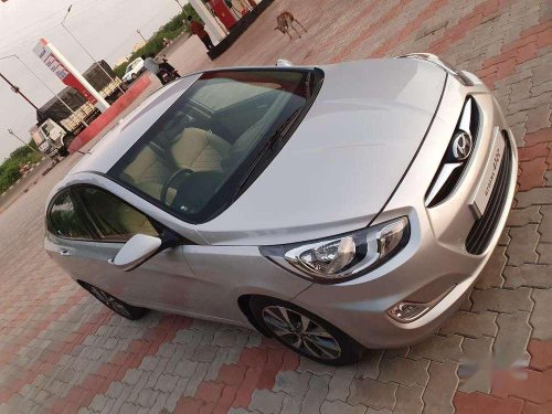Hyundai Fluidic Verna 2014 MT for sale in Jamnagar 