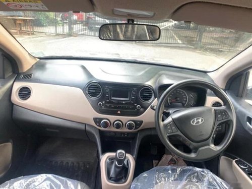 Used 2017 Hyundai Grand i10 MT for sale in New Delhi