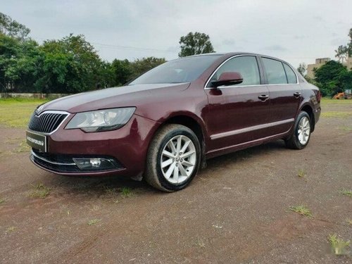 Used 2015 Skoda Superb AT for sale in Nashik 