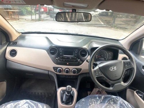 Used 2017 Hyundai Grand i10 MT for sale in New Delhi