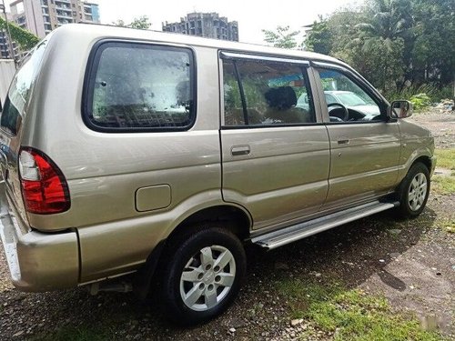 Used Chevrolet Tavera Neo 2014 MT for sale in Mumbai 