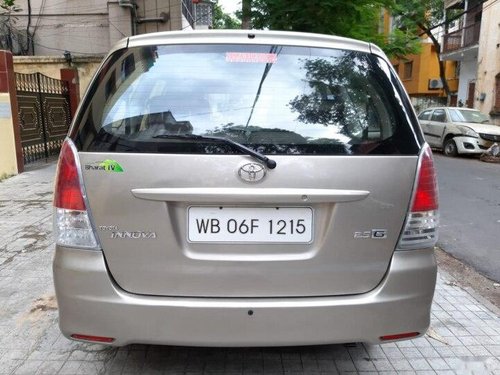 Used 2010 Toyota Innova MT for sale in Kolkata 