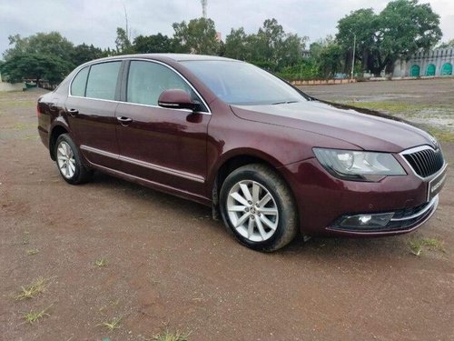 Used 2015 Skoda Superb AT for sale in Nashik 