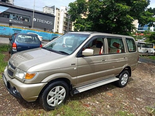 Used Chevrolet Tavera Neo 2014 MT for sale in Mumbai 