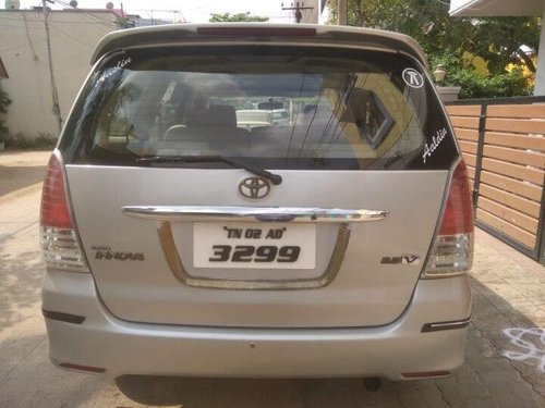 Toyota Innova 2.5 V Diesel 8-seater 2008 MT for sale in Chennai 