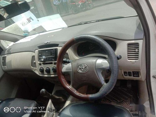 Toyota Innova 2.5 G BS IV 7 STR, 2013 MT for sale in Kolkata 