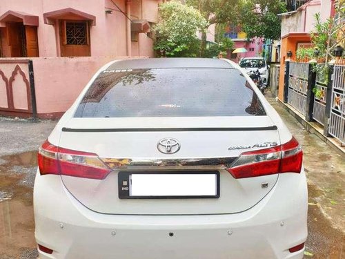 Used 2014 Toyota Corolla Altis MT for sale in Kolkata 