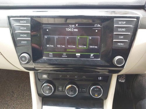 Used 2016 Superb Style 1.8 TSI MT  for sale in Mumbai