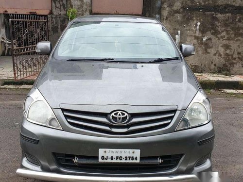 Toyota Innova 2.5 G BS IV 7 STR, 2012, Diesel MT in Surat