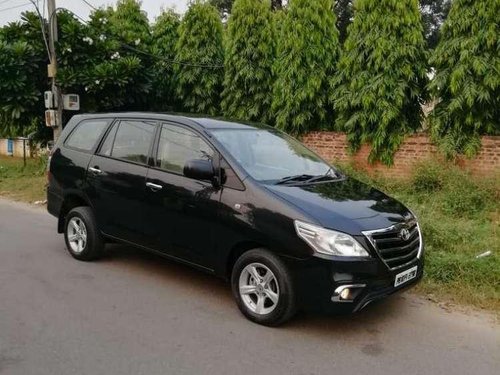 Toyota Innova 2.5 V 7 STR, 2008, Diesel MT for sale in Patiala