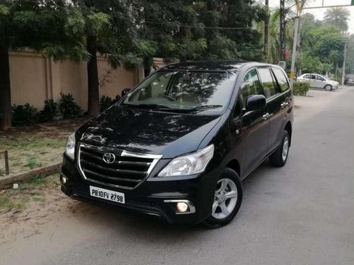 Toyota Innova 2.5 V 7 STR, 2008, Diesel MT for sale in Patiala