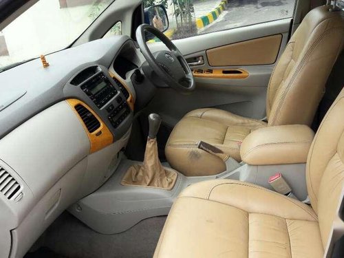 Toyota Innova 2.5 V 7 STR, 2010, Diesel MT for sale in Nagar