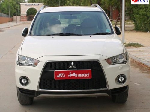 Mitsubishi Outlander 2.4 CVT 2010 AT for sale in Ahmedabad