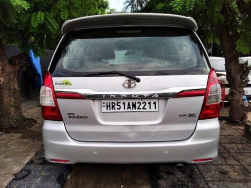 Used 2011 Toyota Innova 2004-2011 MT for sale in Faridabad