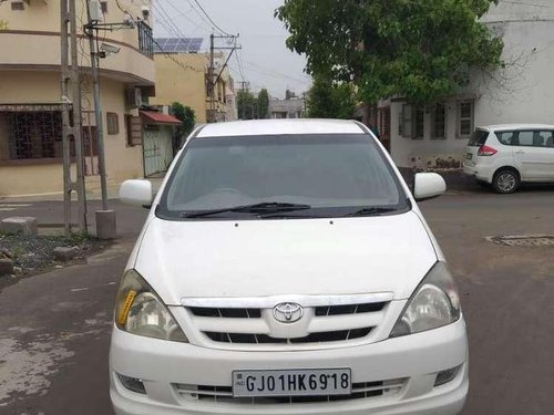 Toyota Innova 2.0 G2, 2006, CNG & Hybrids MT in Jamnagar