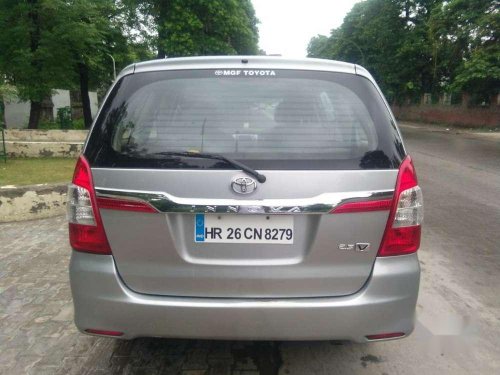 Used 2015 Toyota Innova 2.5 E MT for sale in Faridabad