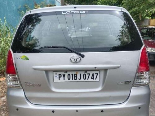 Toyota Innova 2.5 GX 8 STR BS-IV LTD, 2011, Diesel MT in Pondicherry