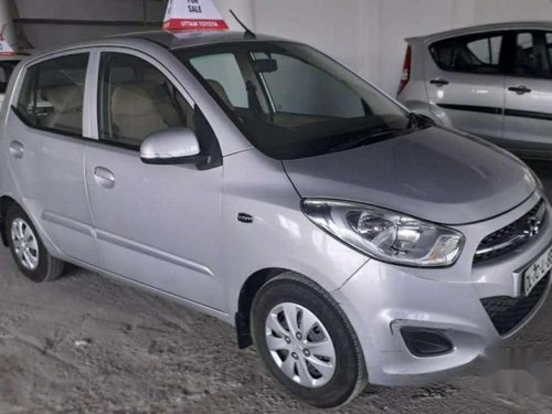 Hyundai i10 Sportz 2012 MT for sale in Noida