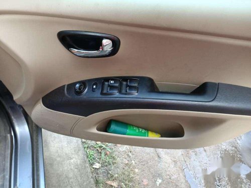 Hyundai i10 Sportz 2013 MT for sale in Kolkata