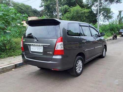 Toyota Innova 2012 MT for sale in Pune