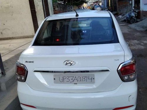 Hyundai Xcent 2016 MT for sale in Lucknow