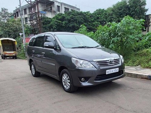 Toyota Innova 2012 MT for sale in Pune