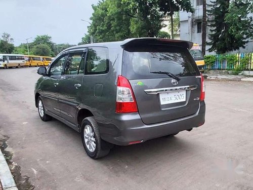 Toyota Innova 2012 MT for sale in Pune