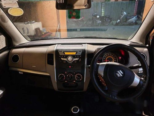 Maruti Suzuki Wagon R 1.0 VXi, 2016, Petrol MT for sale in Siliguri