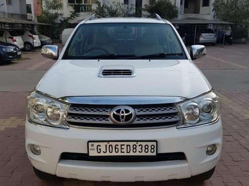 Toyota Fortuner 3.0 4x4 Manual, 2011, Diesel MT for sale in Vadodara