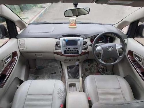 Toyota Innova 2012 MT for sale in Pune