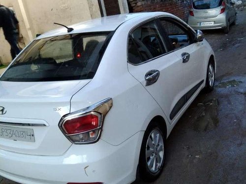 Hyundai Xcent 2016 MT for sale in Lucknow