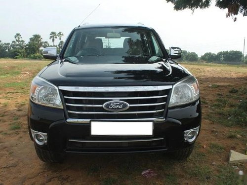 Used 2013 Ford Endeavour 2.5L 4X2 AT for sale in Vadodara