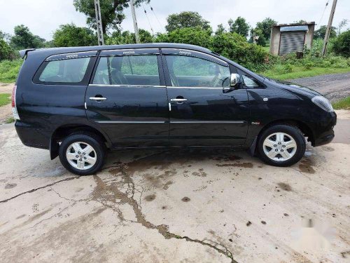 Toyota Innova 2.5 V 7 STR, 2007, MT for sale in Ahmedabad 