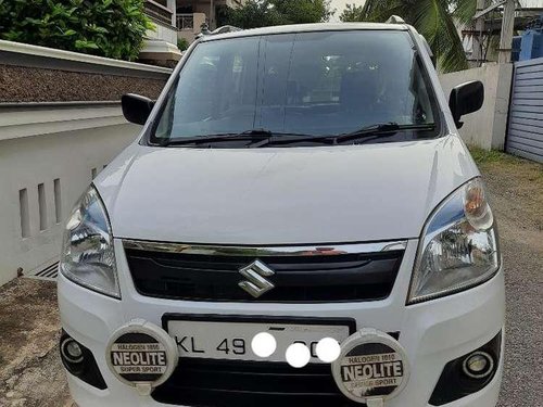 Used 2017 Maruti Suzuki Wagon R LXI MT for sale in Palakkad 