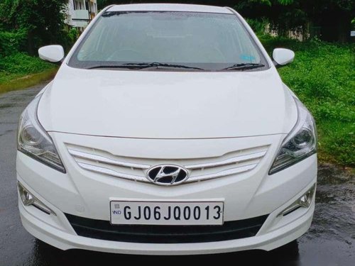 Used 2015 Hyundai Verna 1.6 CRDi SX MT for sale in Vadodara