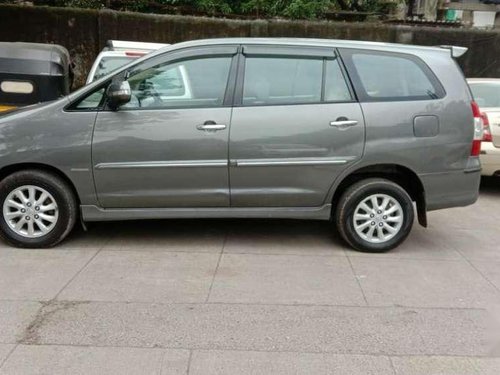 Used Toyota Innova 2013 MT for sale in Thane