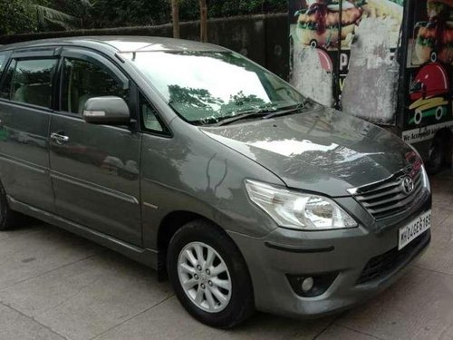 Used Toyota Innova 2013 MT for sale in Thane