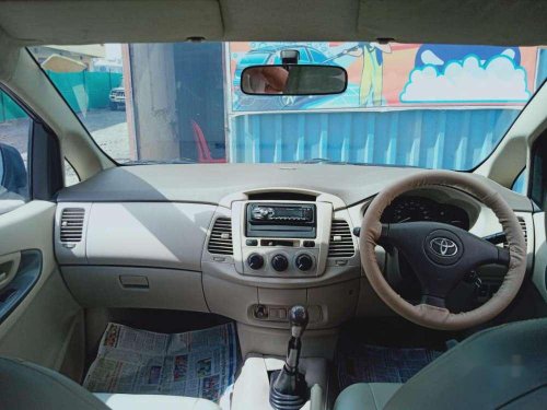 Toyota Innova 2.5 G 7 STR BS-IV, 2012, Diesel MT in Pune