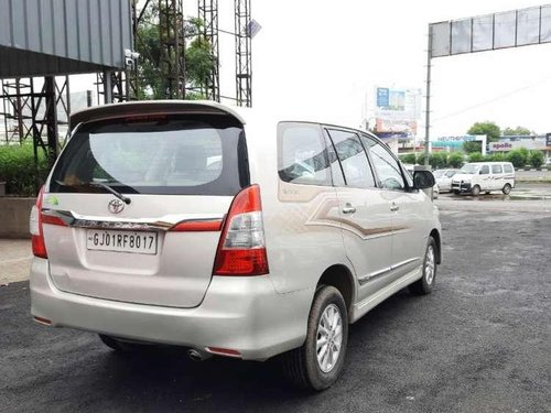 Toyota Innova 2.5 ZX 7 STR BS-IV, 2014, MT in Ahmedabad 