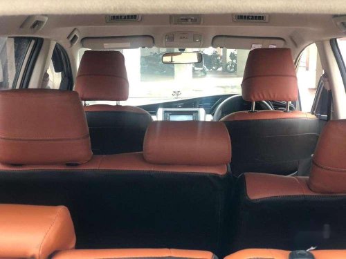 Used Toyota Innova Crysta 2017 MT for sale in Surat 