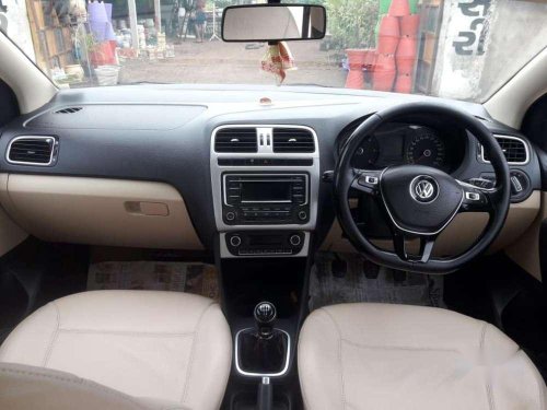 Volkswagen Polo Highline, 2016, MT for sale in Rajkot 