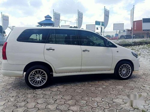 Used Toyota Innova 2013 MT for sale in Kochi