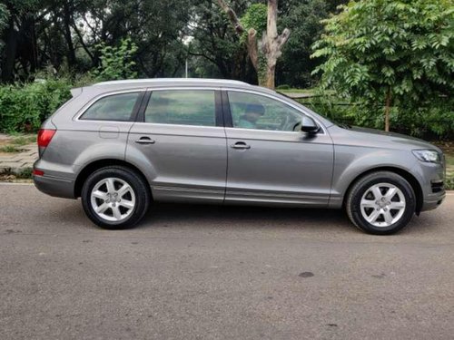 Used 2011 Audi Q7 AT for sale in Chandigarh