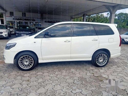 Used Toyota Innova 2013 MT for sale in Kochi