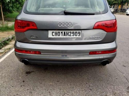 Used 2011 Audi Q7 AT for sale in Chandigarh