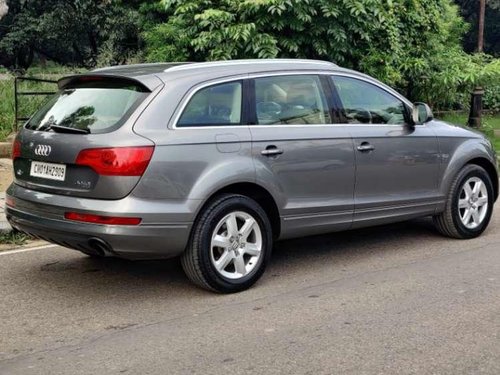 Used 2011 Audi Q7 AT for sale in Chandigarh