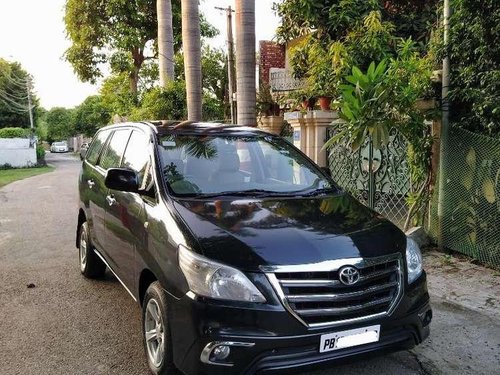 Toyota Innova 2.5 V 7 STR, 2008, MT for sale in Patiala